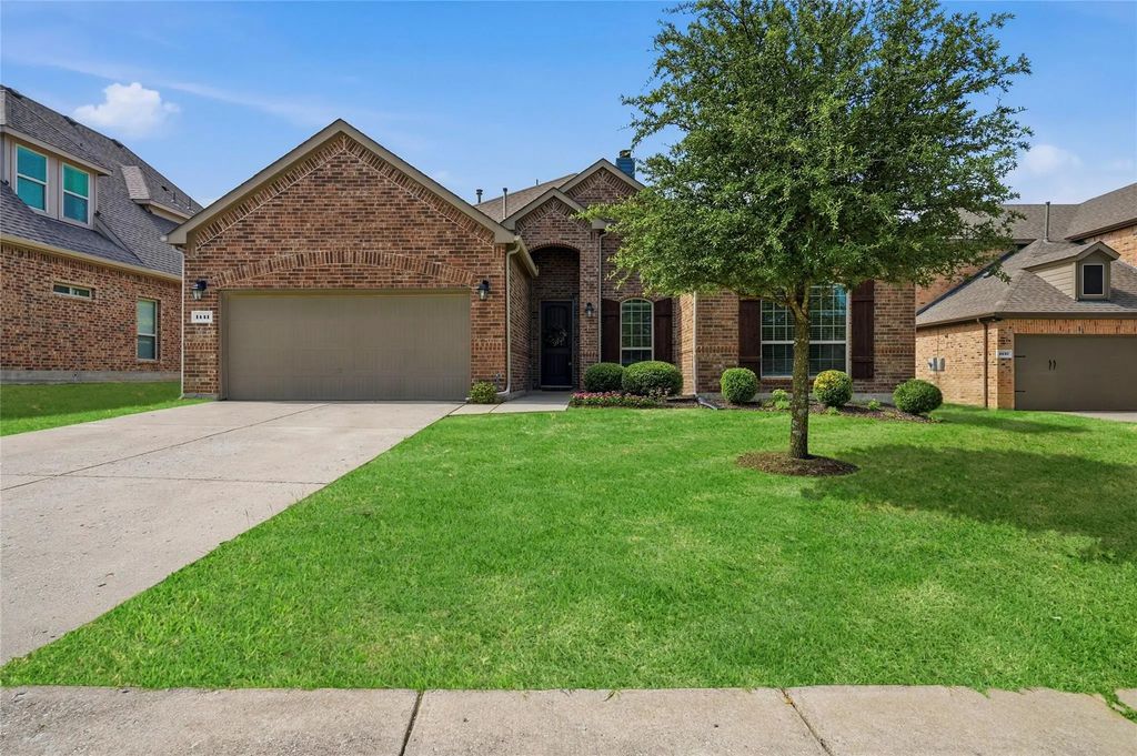 1441 Caruth Lane, Celina
