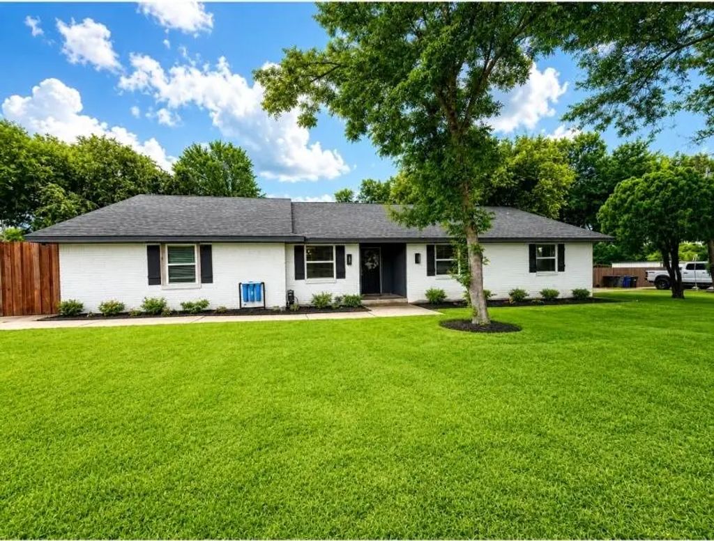 112 Lariat Trail, Ovilla