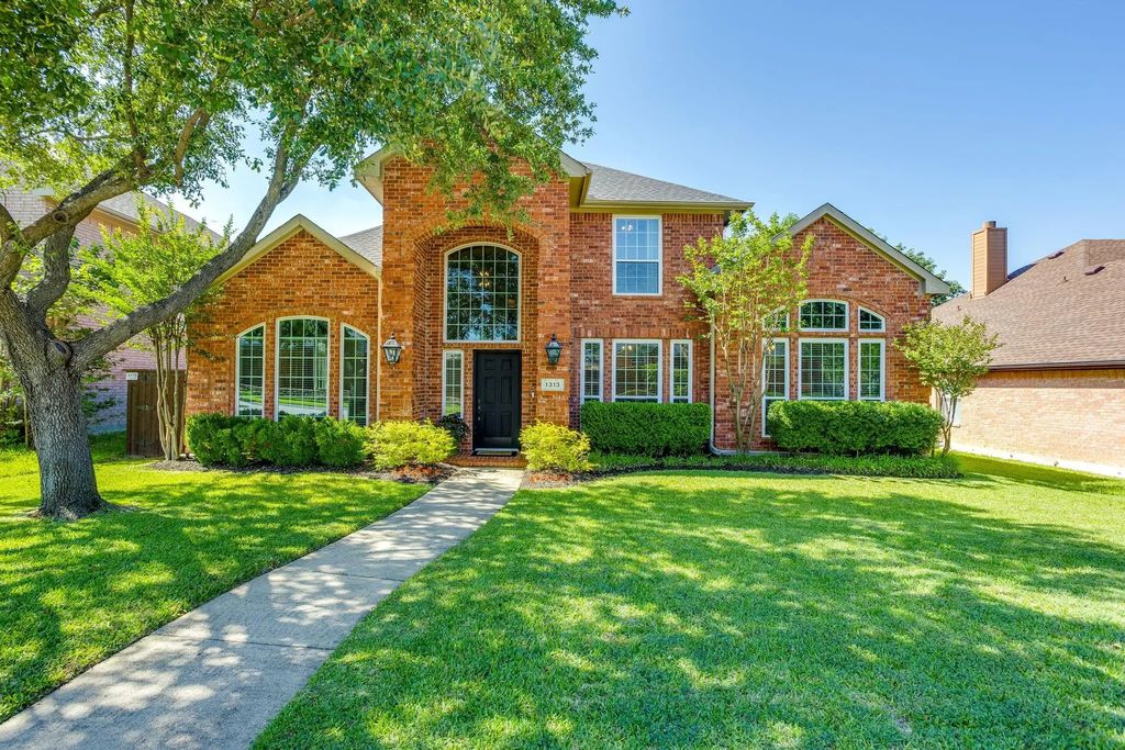 1313 Constellation Drive, Allen