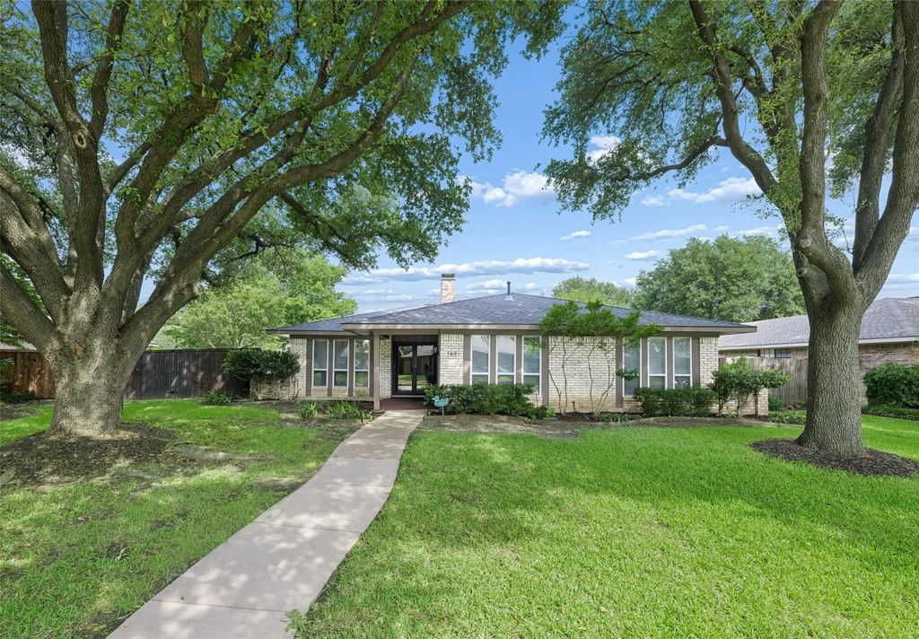 149 N Spring Creek Drive, Richardson