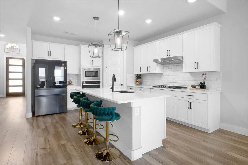 2424 Yosemite Way, Corinth