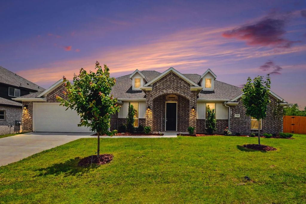 736 Candace Drive, DeSoto