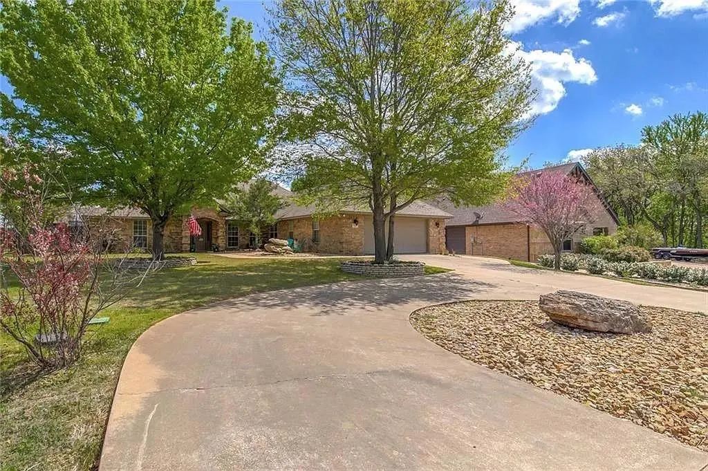 6325 Sonora Drive, De Cordova