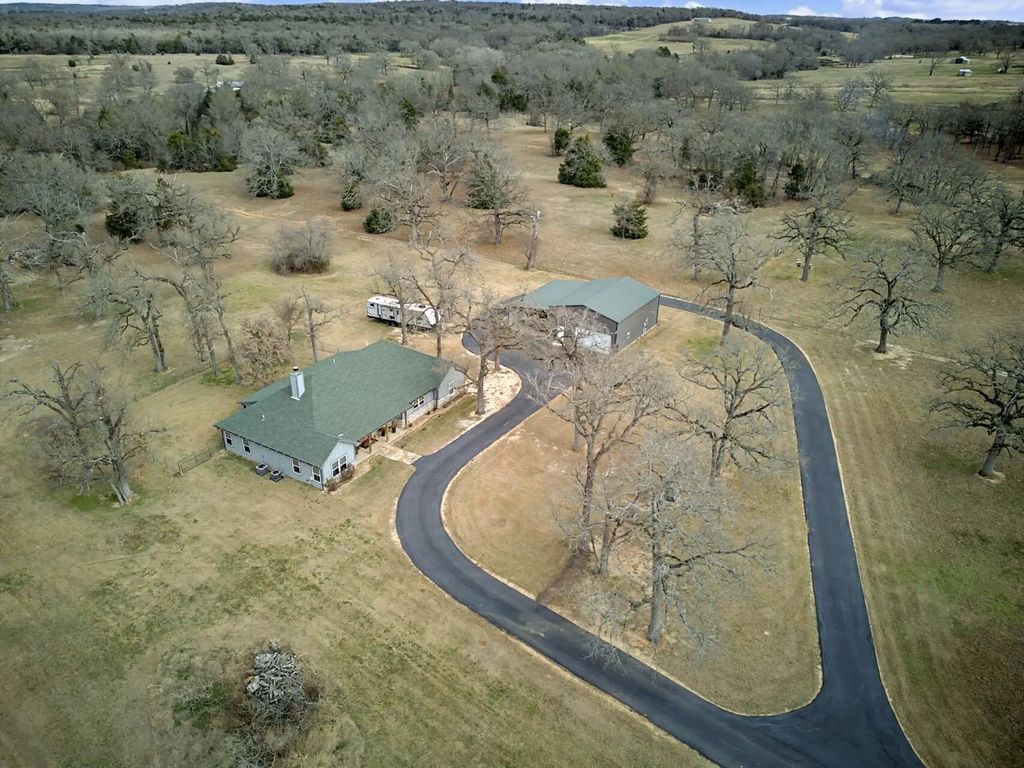 9748 County Road 1200, Athens