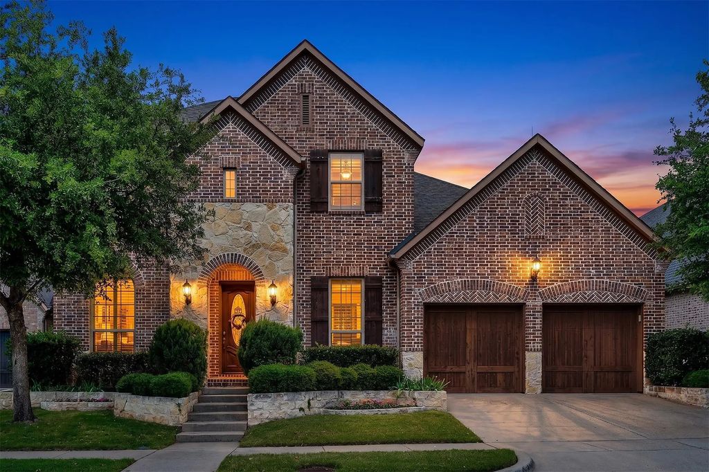 2248 Hidalgo Drive, Carrollton