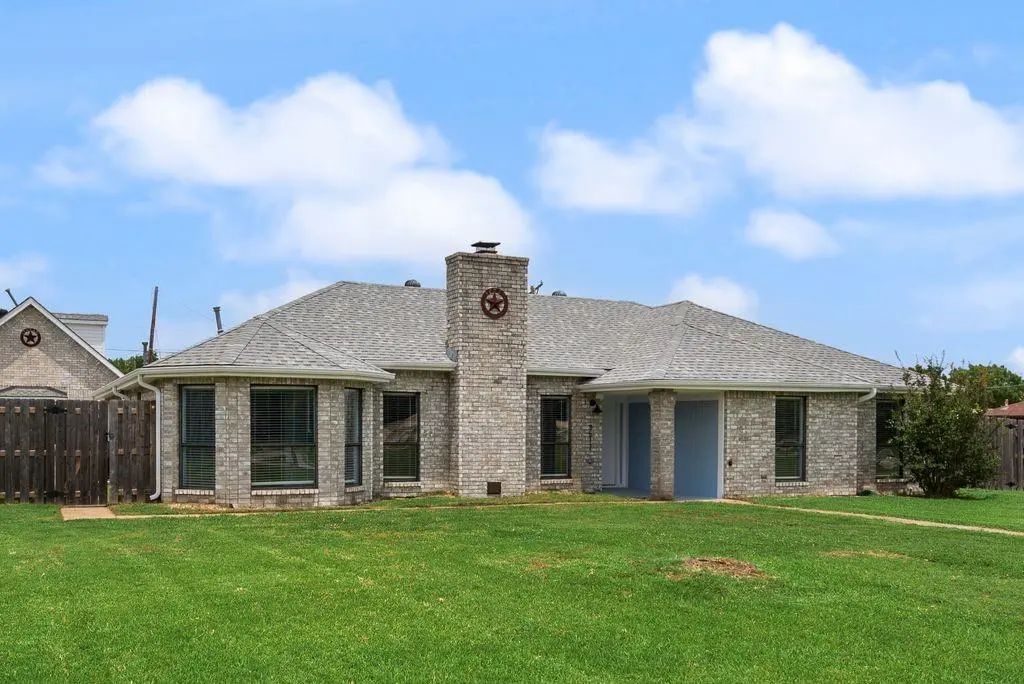 3517 Sachse Road, Sachse