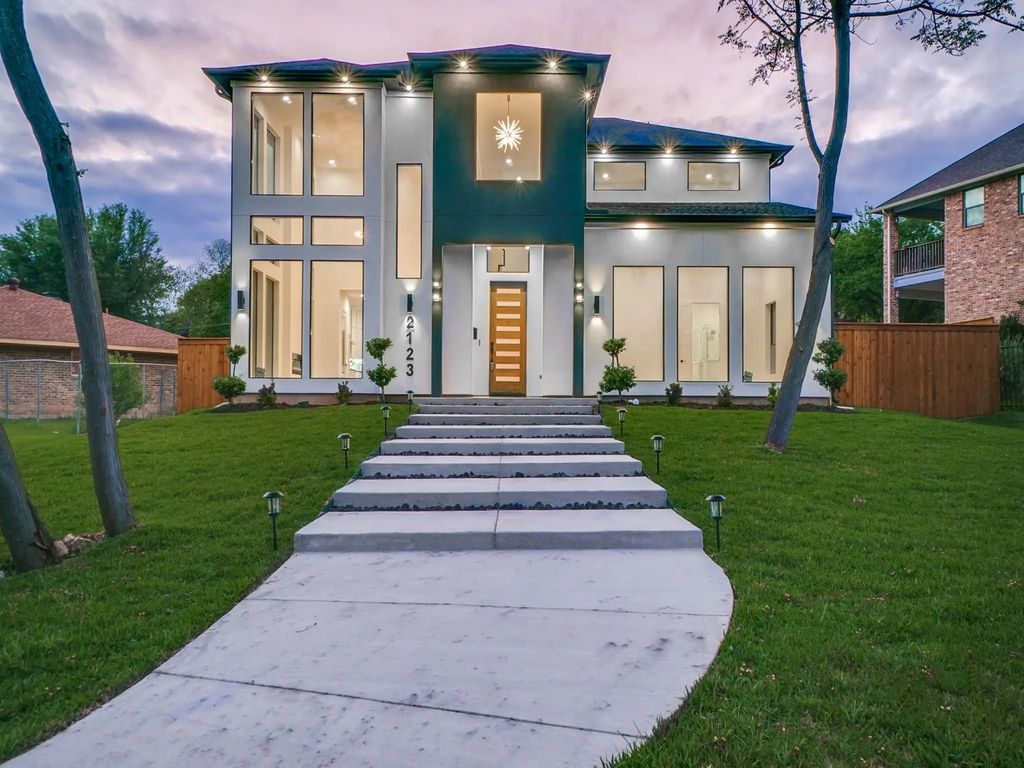 2123 Southerland Avenue, Dallas