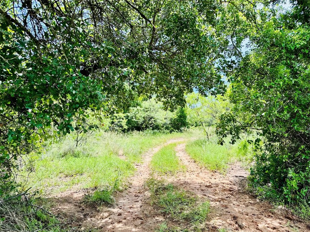 Tbd Cr 404, Cross Plains