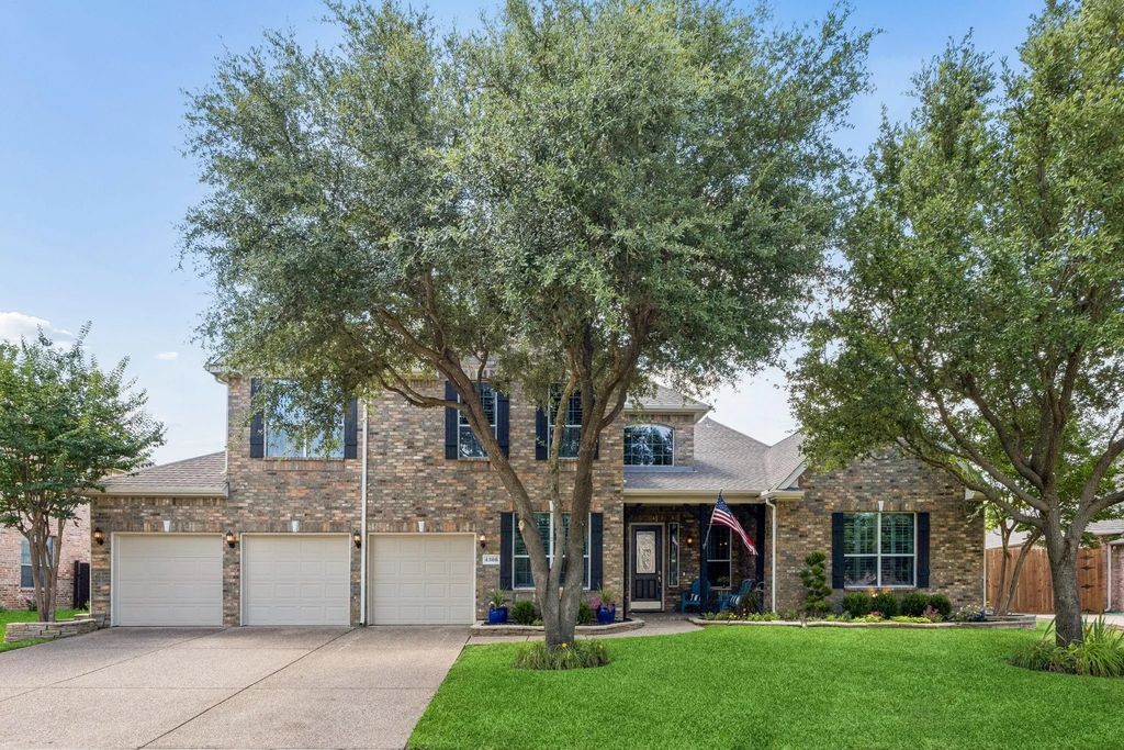 4306 Aston Lane, Mansfield