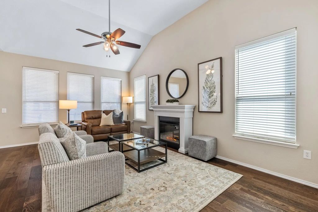 9804 Clocktower Court, Plano