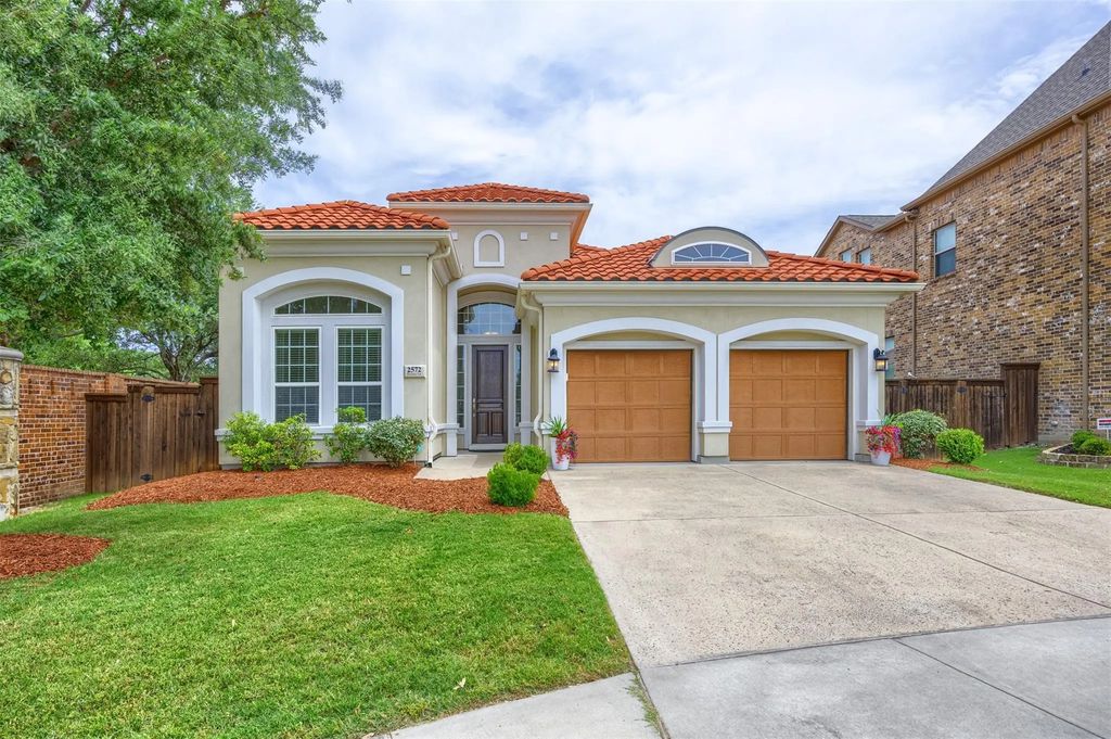 2572 History Lane, Plano