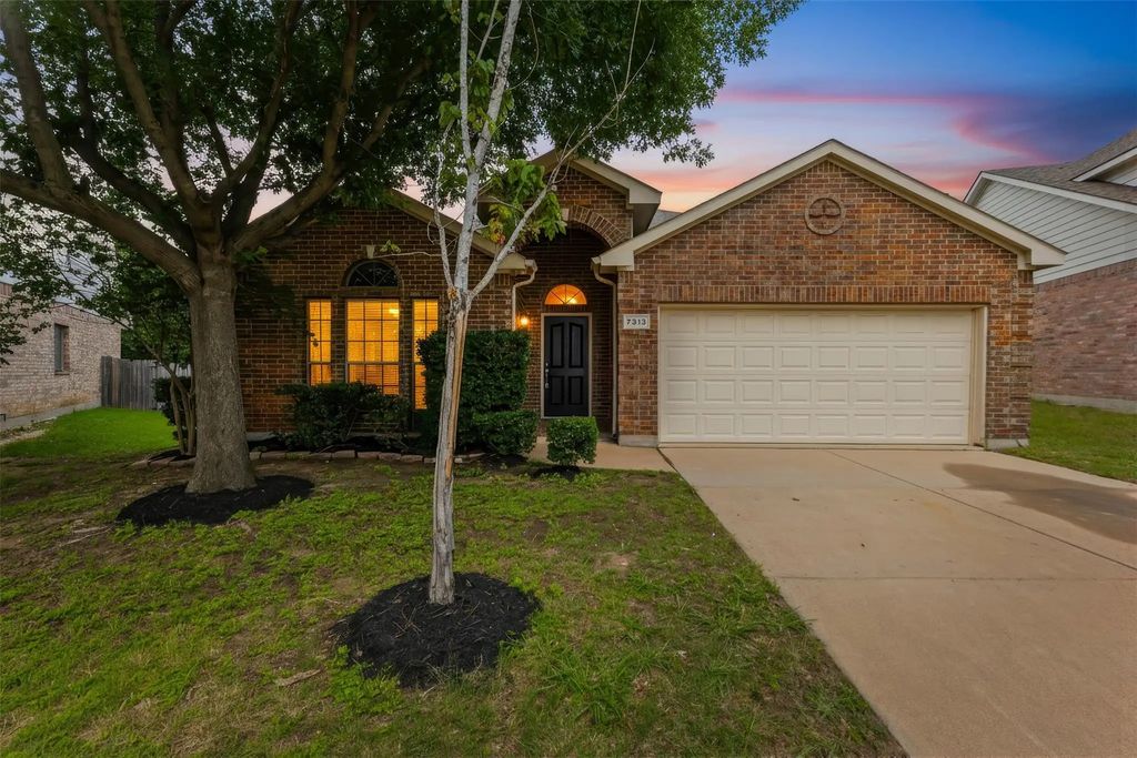 7313 Chapel Mesa Court, Dallas