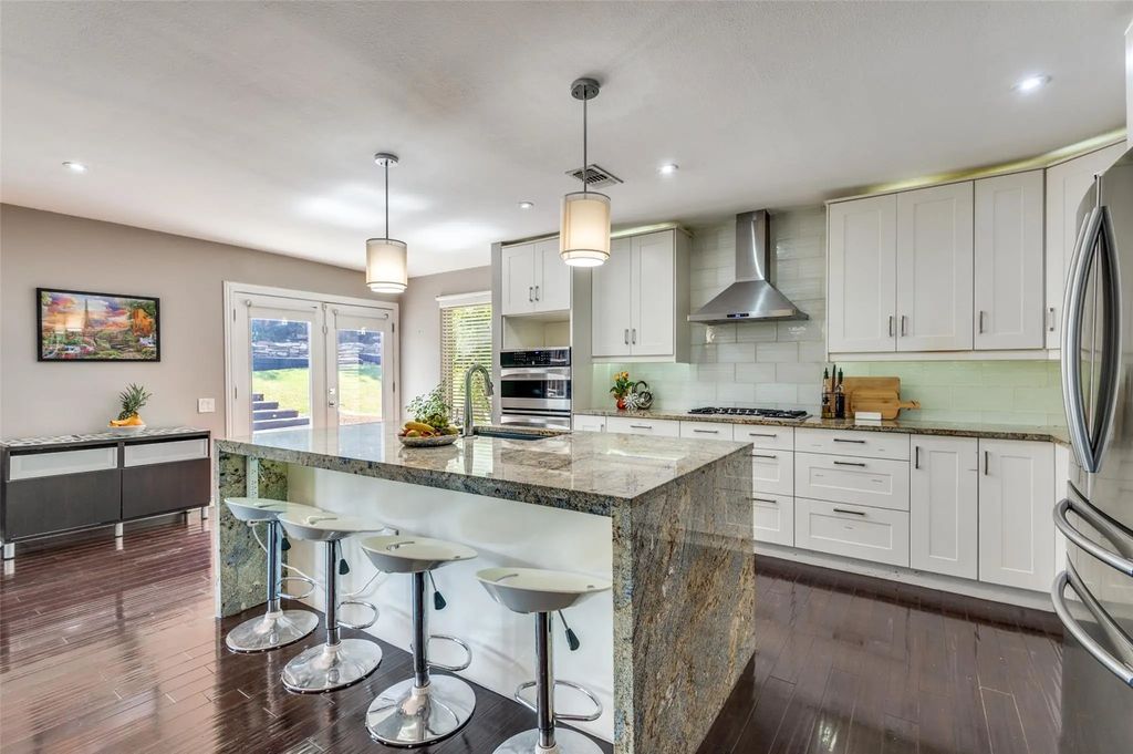 314 Santa Clara Street, Irving