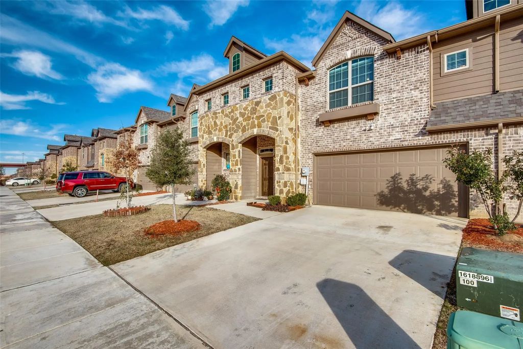 4415 Samarth Street, Irving