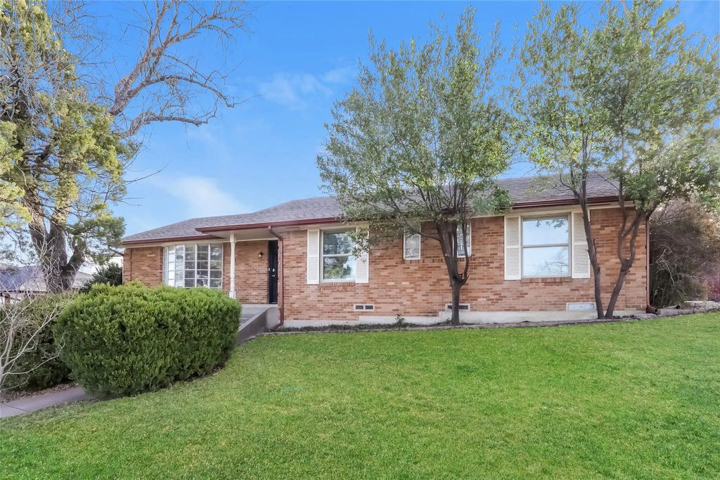 3240 Springwood Lane, Dallas