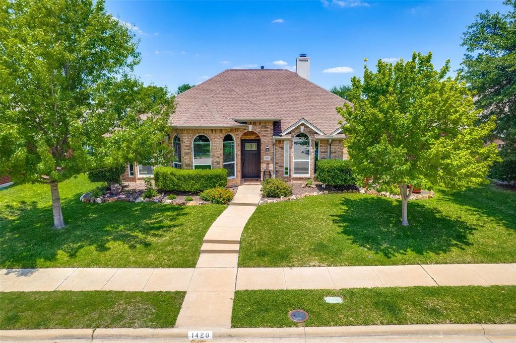 1420 Greenwich Drive, Allen