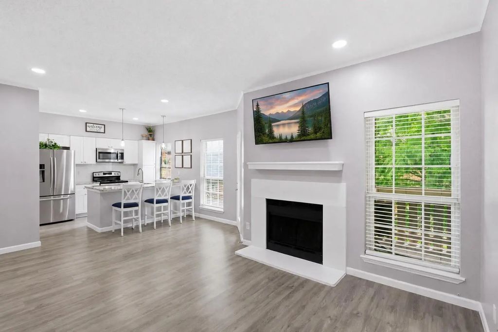 1700 Amelia Court 723, Plano