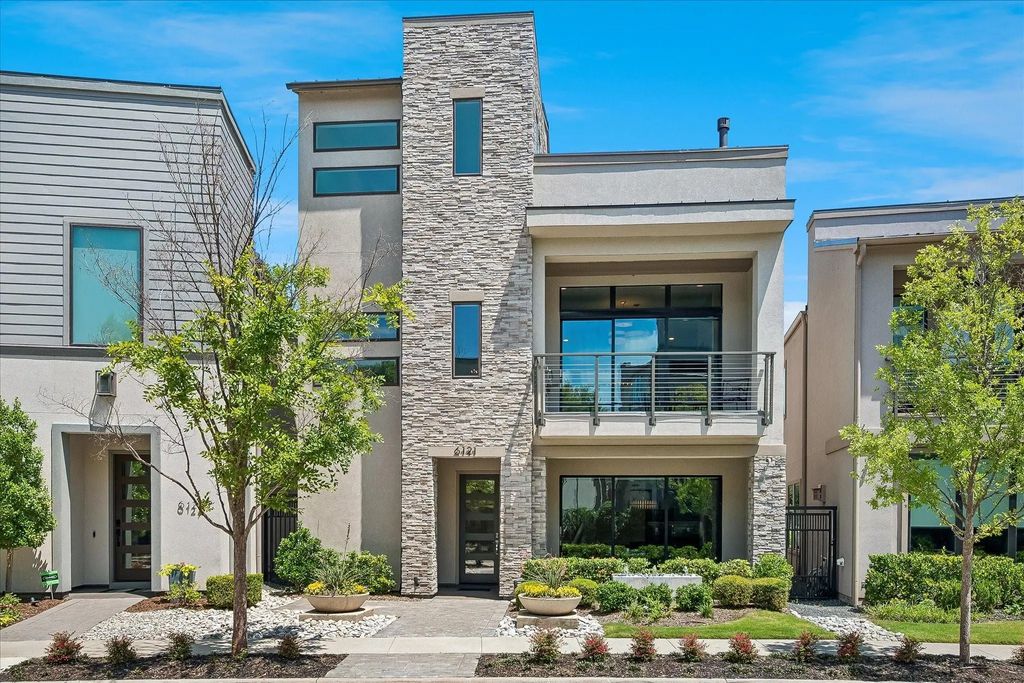 6121 Echelon Way, Plano