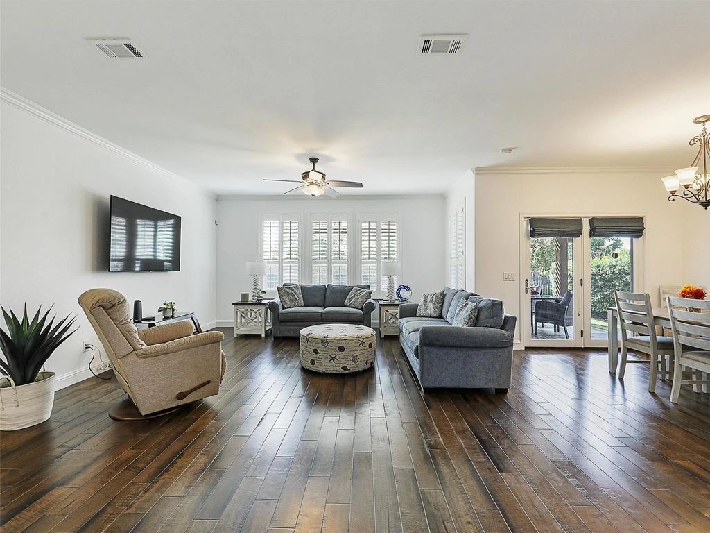 6073 Prairie Bend Lane, Frisco