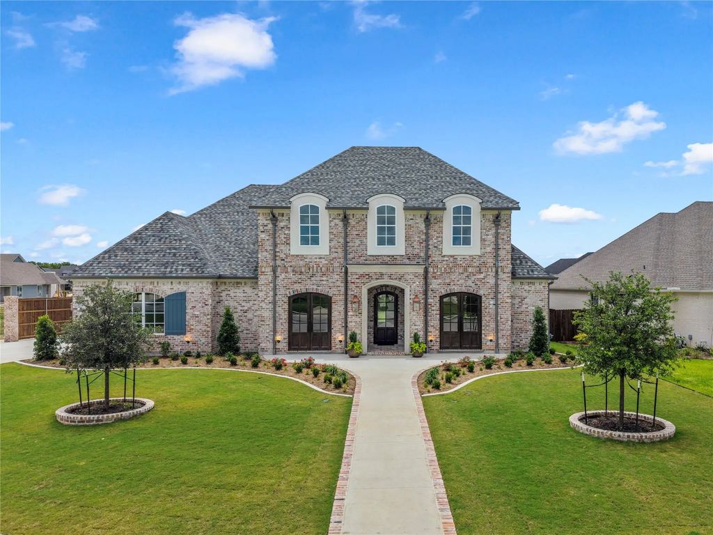 1012 Roses Run, McGregor