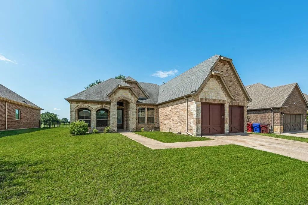 2516 Sabine Circle, Royse City