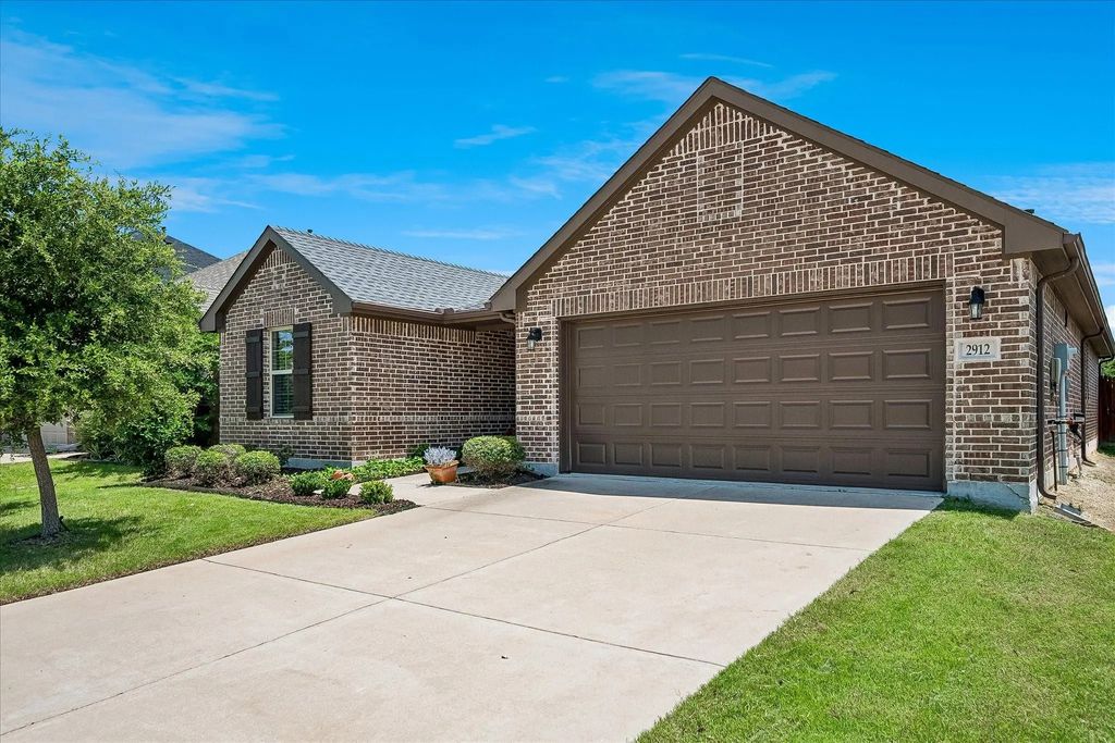 2912 Mulberry Avenue, Melissa