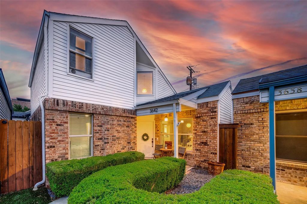 3642 Word Street, Dallas