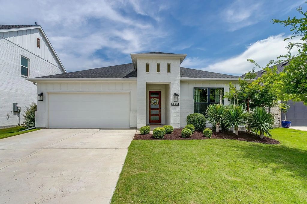 9932 Chaparral Pass, Fort Worth