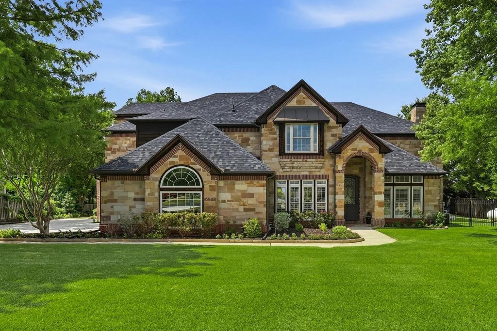 210 Canyon Oaks Drive, Argyle