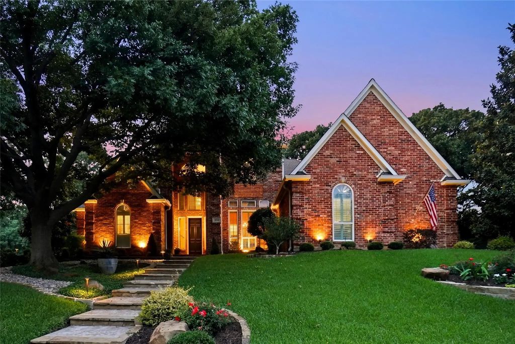 803 Woodcrest Court, Southlake