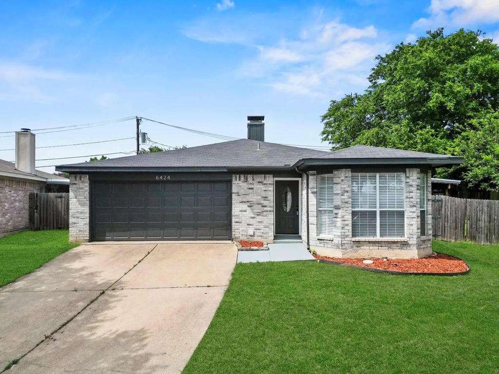 6424 Twilight Circle, Fort Worth