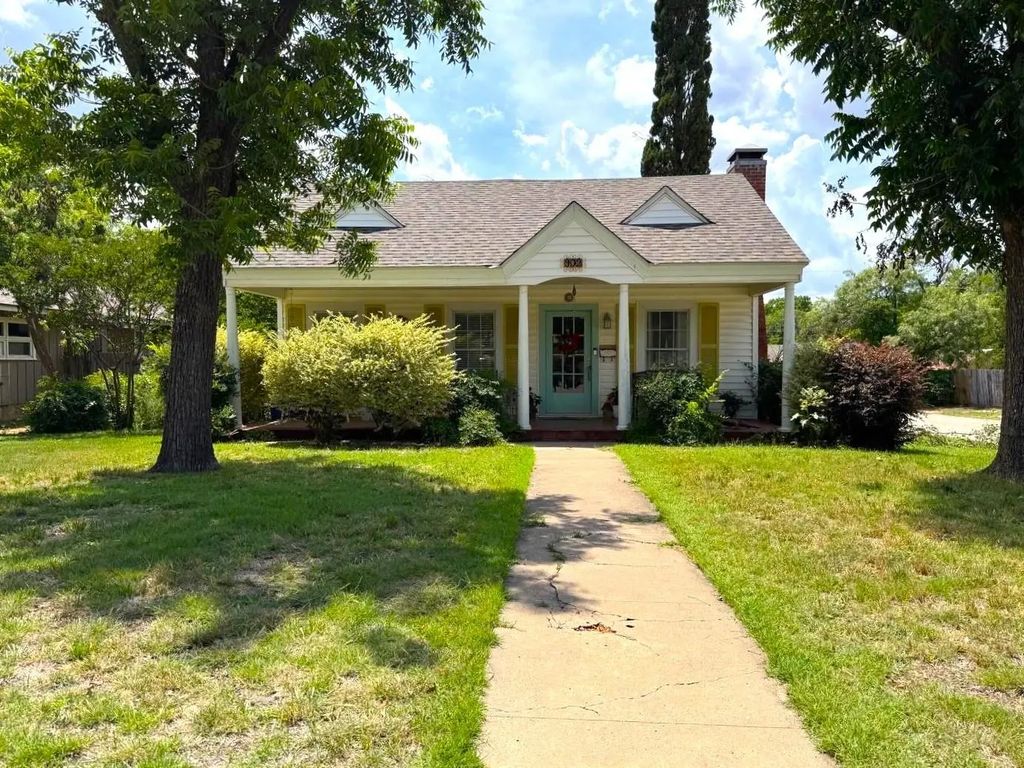 902 Grand Avenue, Abilene