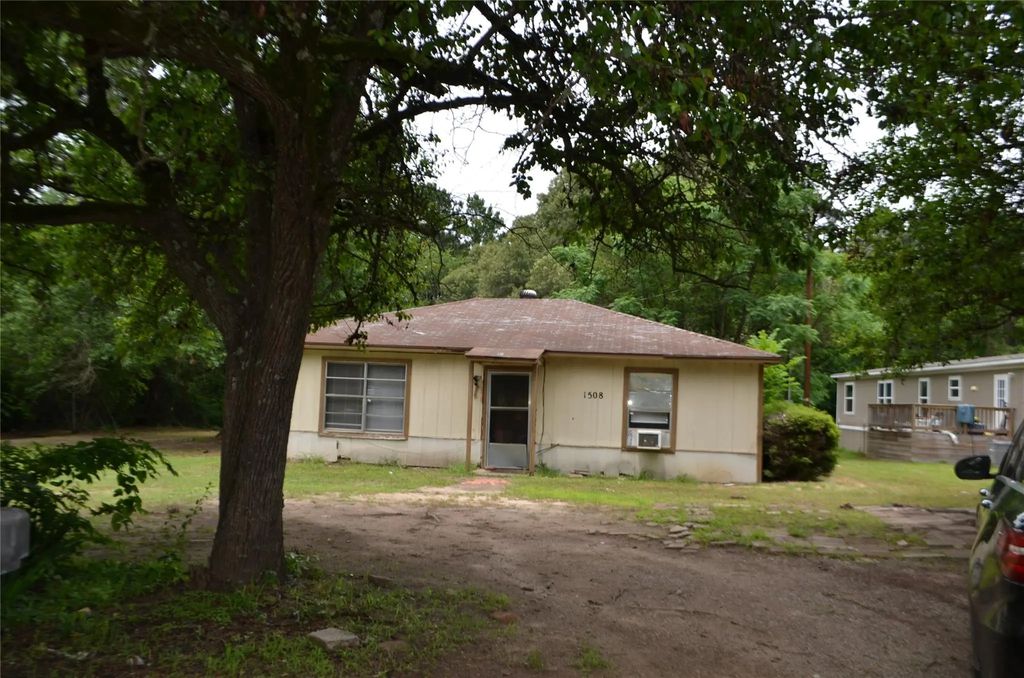 1508 Hwy 135, Overton