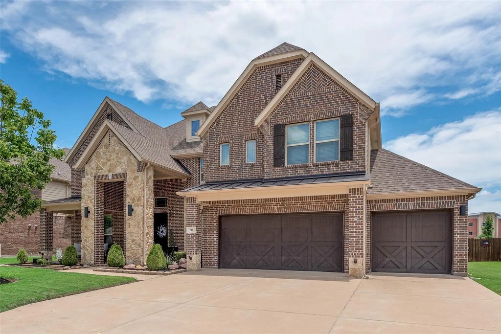 710 Minecreek Court, Mansfield