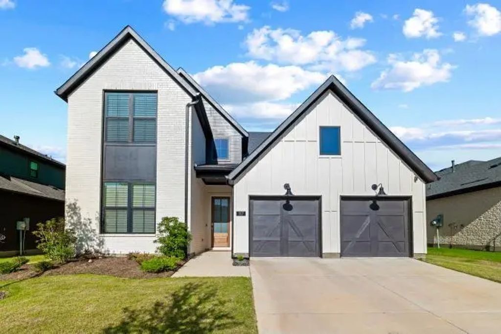 117 Paxton Circle, Arlington
