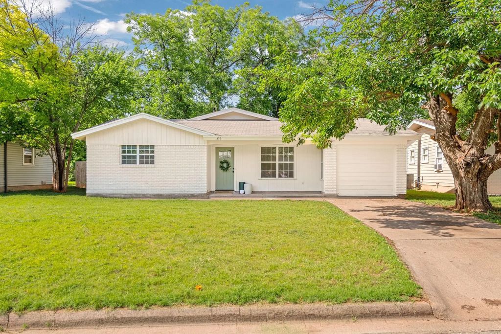 3561 N 9th Street, Abilene