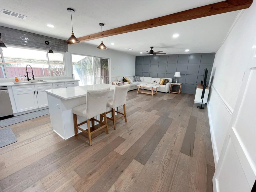6401 Apache Court, Plano