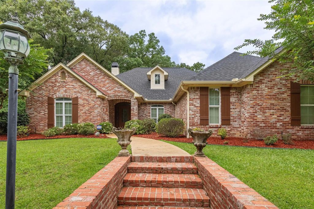 245 Katie Lane, Ruston
