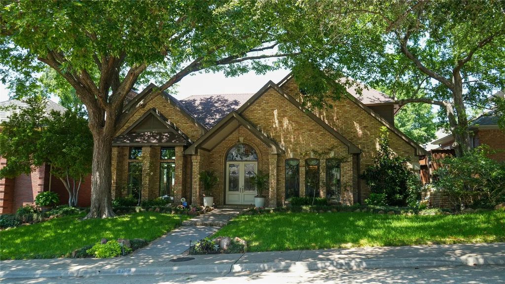 5619 Bent Creek Trail, Dallas