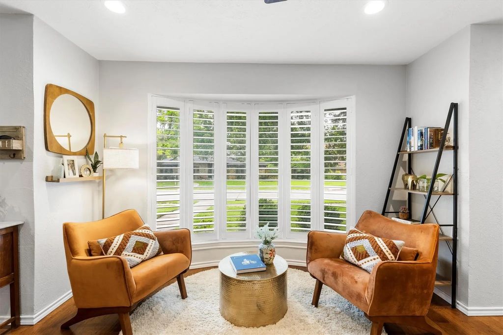 1809 Greenway Drive, Plano