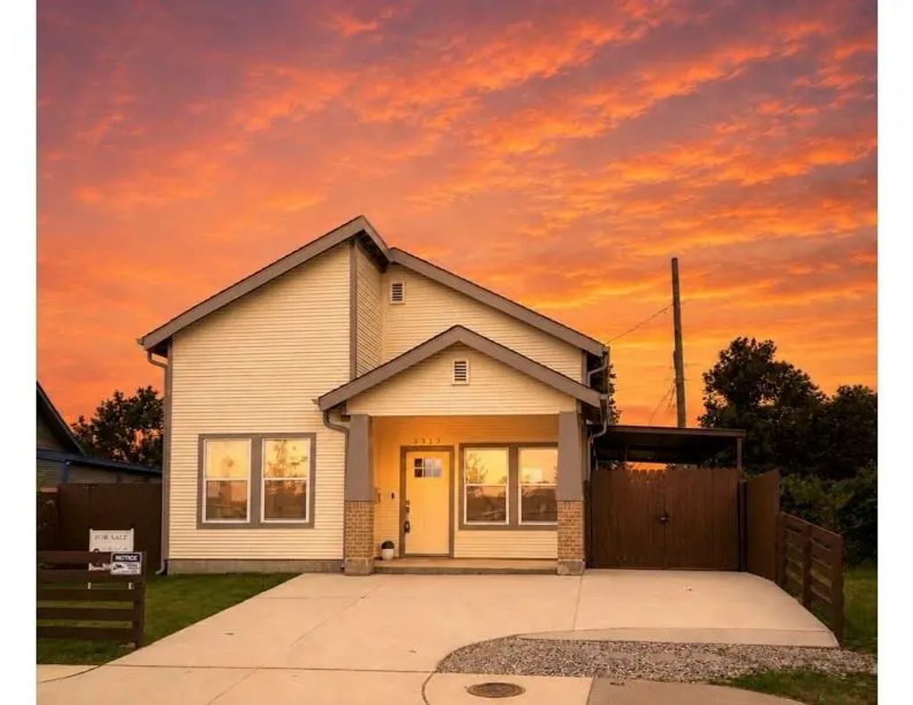 3313 Meadow Street, Dallas
