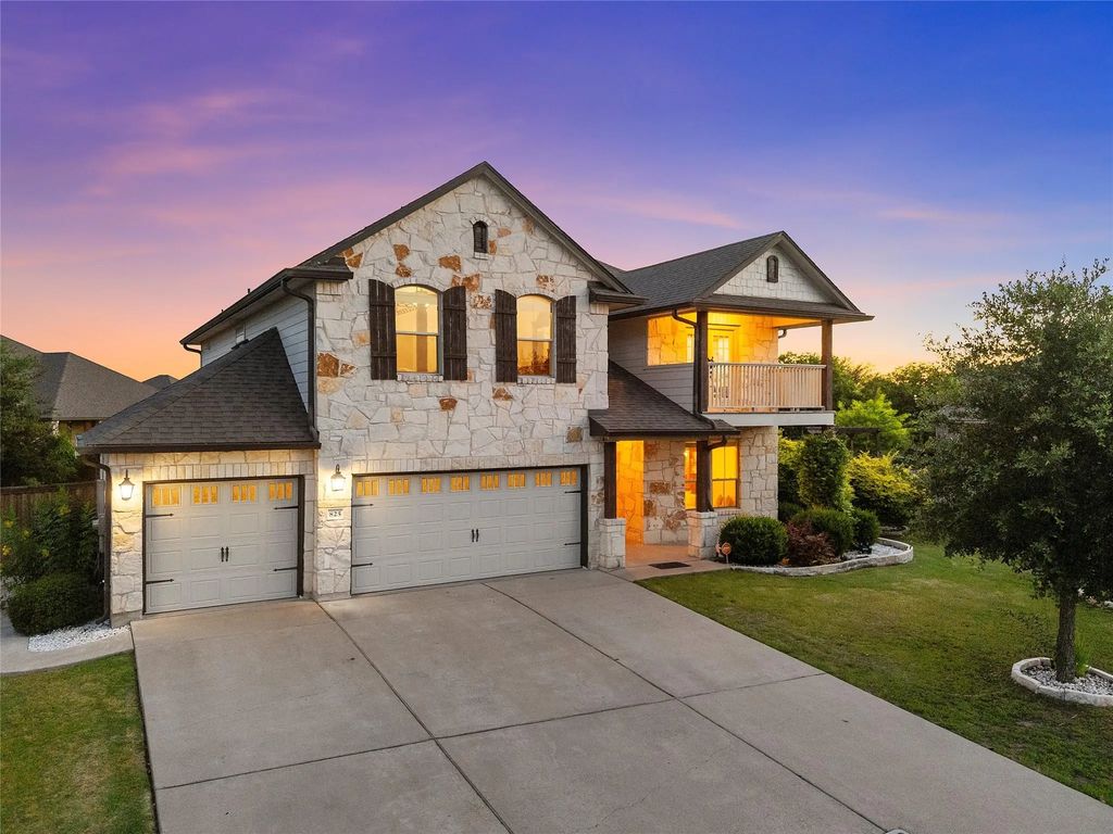 825 Wessex, Waco