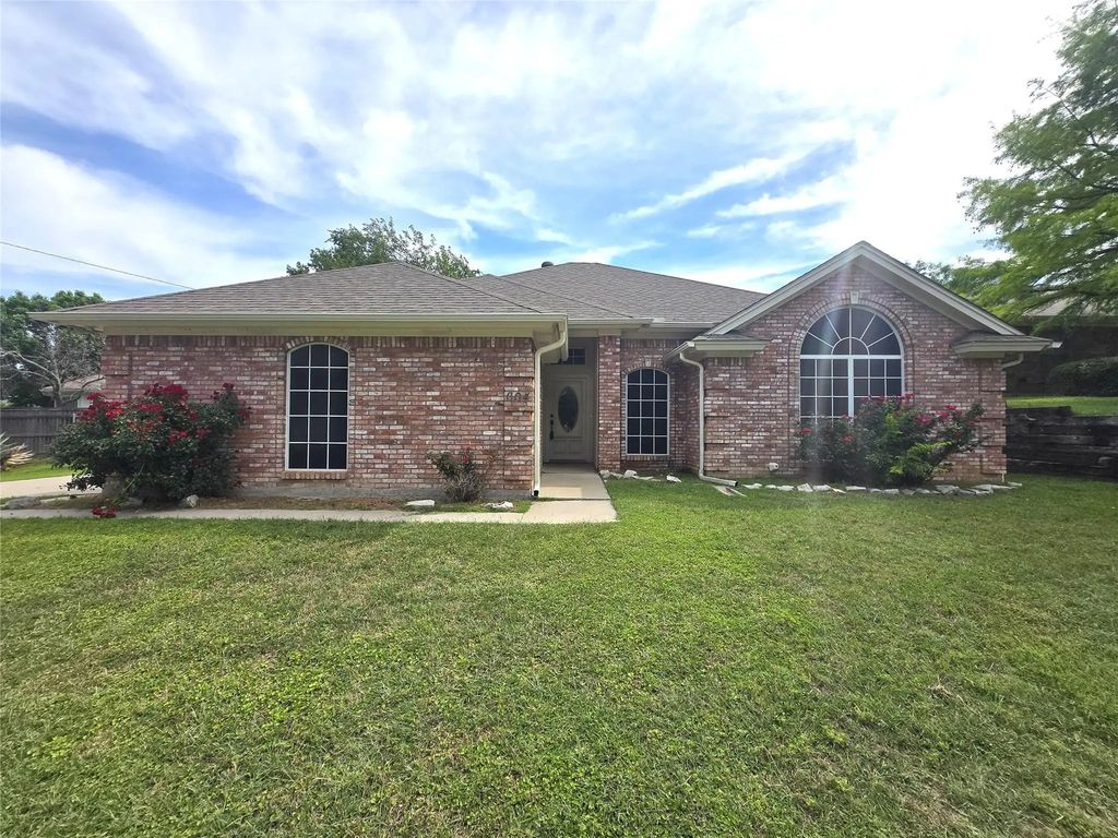 604 Valleyridge Court, Decatur