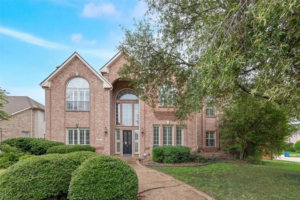 1303 Westchester Drive, Coppell
