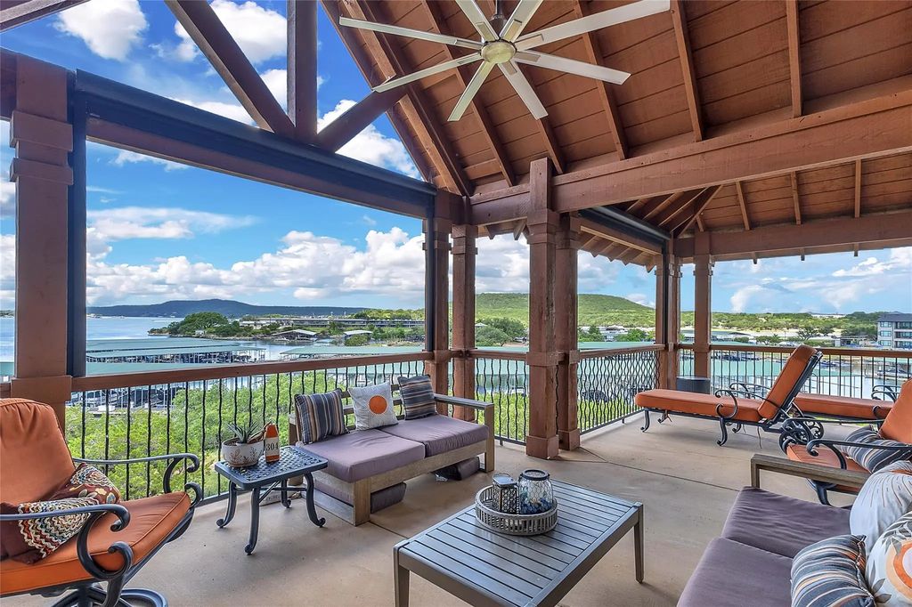 2504 Century Oak Drive 304, Graford
