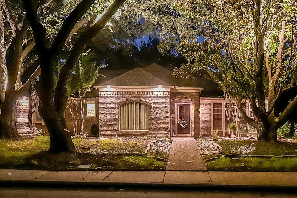 6016 Timber Creek Lane, Dallas