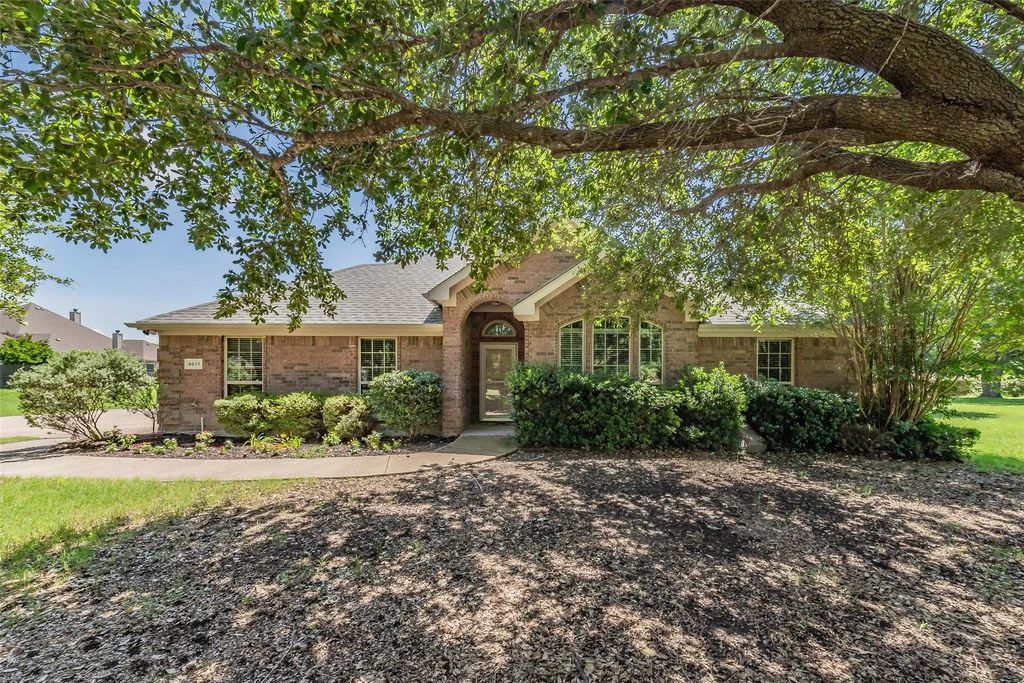4035 Palomino Drive, Benbrook