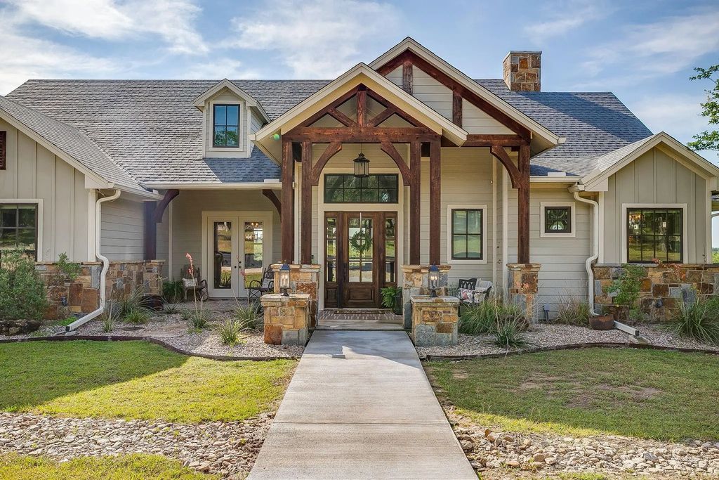 227 Rock Springs Road, Weatherford