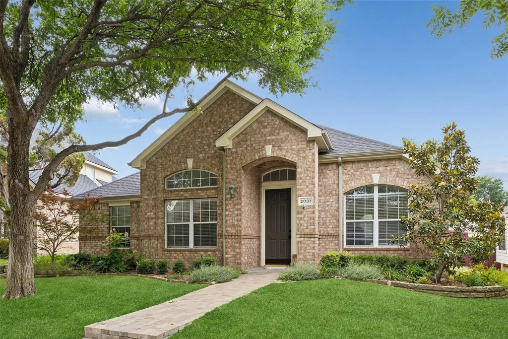 2037 Saint Ives Drive, Allen