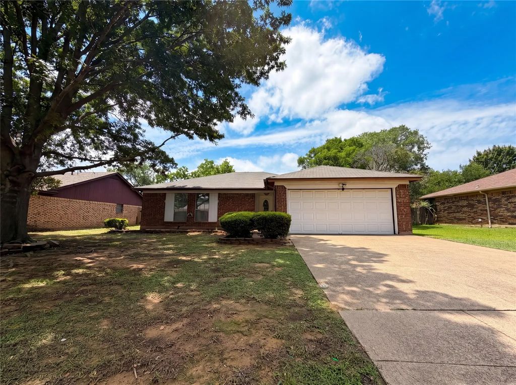 6304 Big Springs Drive, Arlington